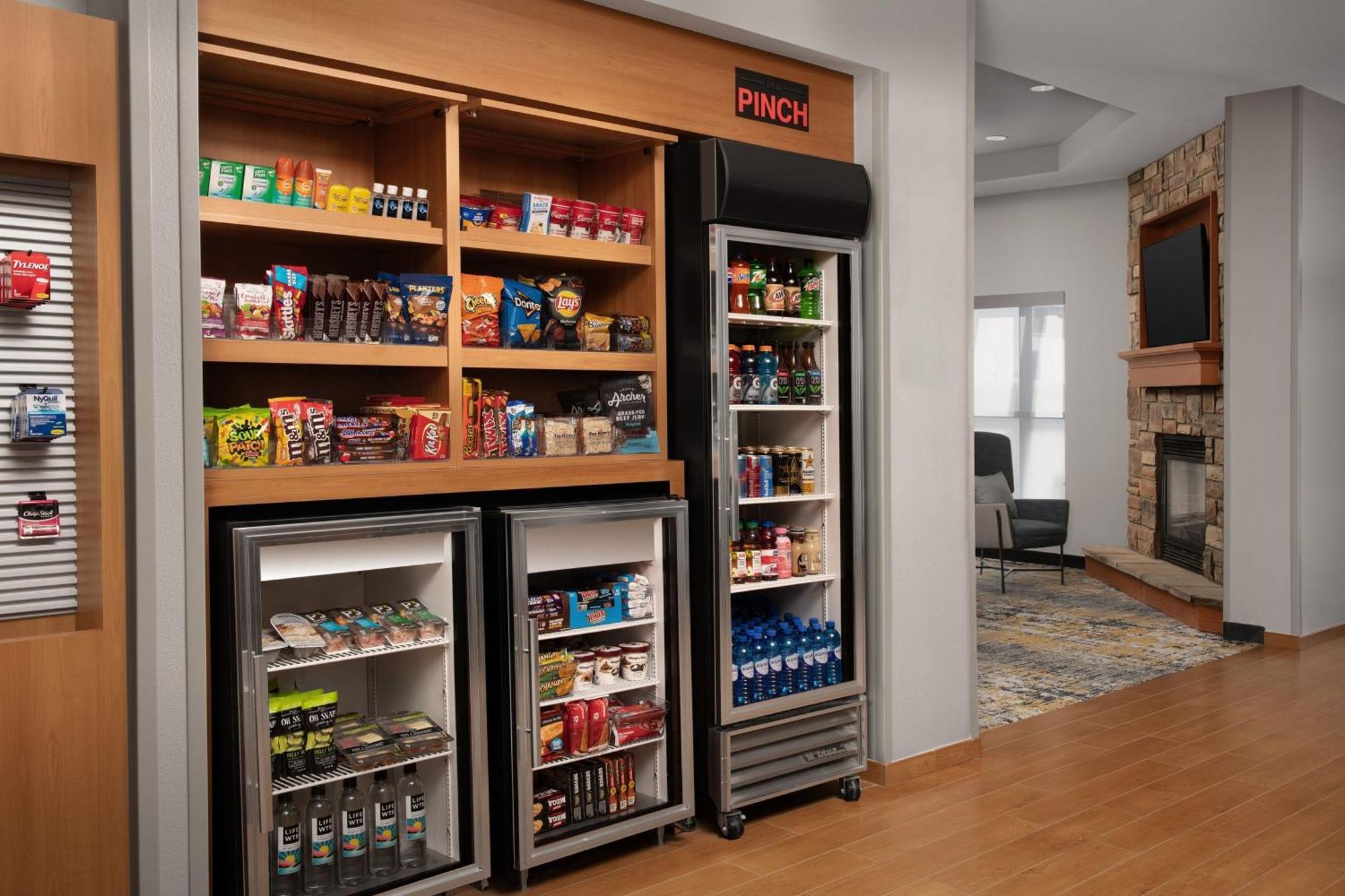 Towneplace Suites By Marriott Cheyenne Southwest/Downtown Area Exteriör bild