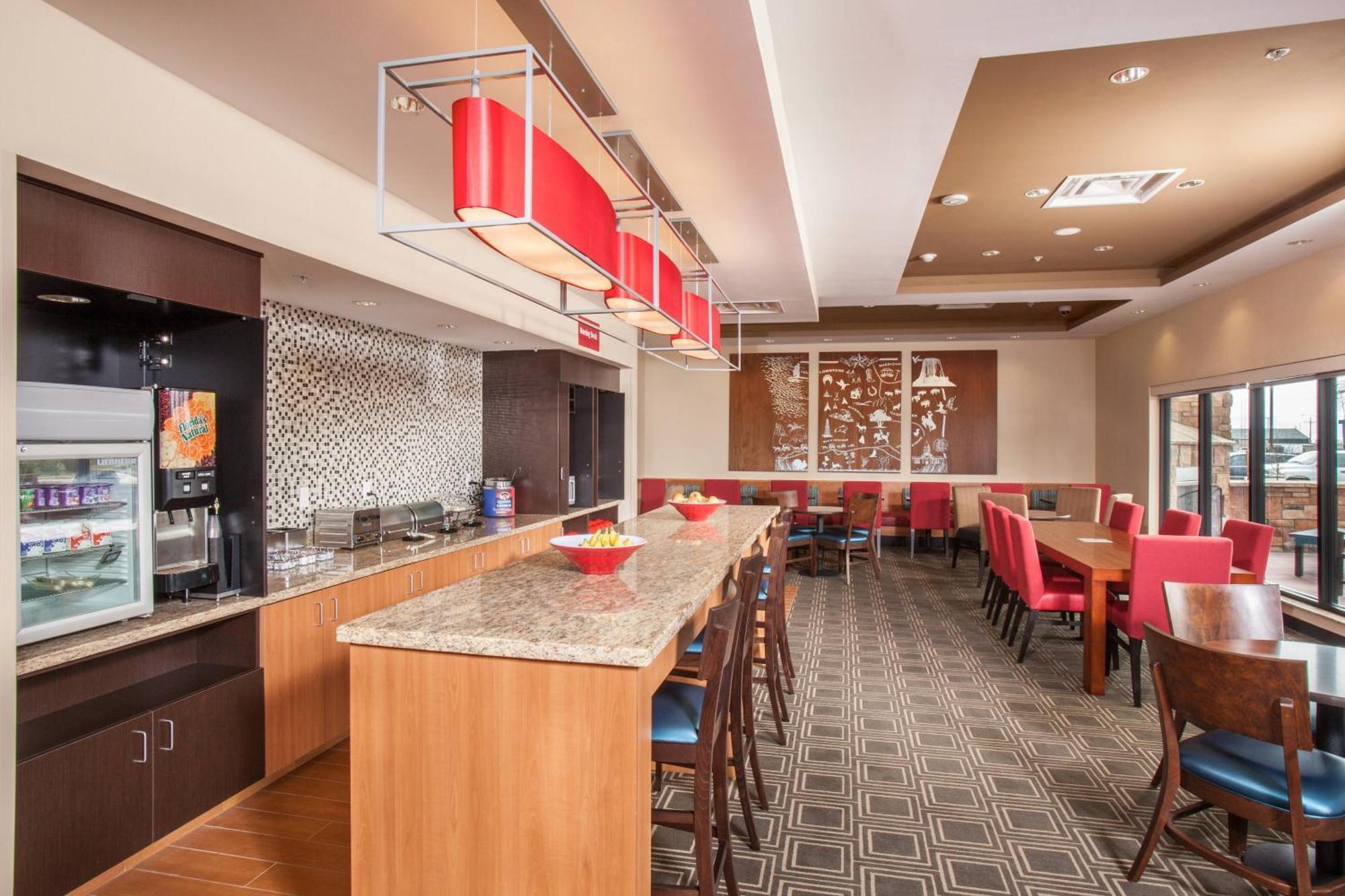 Towneplace Suites By Marriott Cheyenne Southwest/Downtown Area Exteriör bild